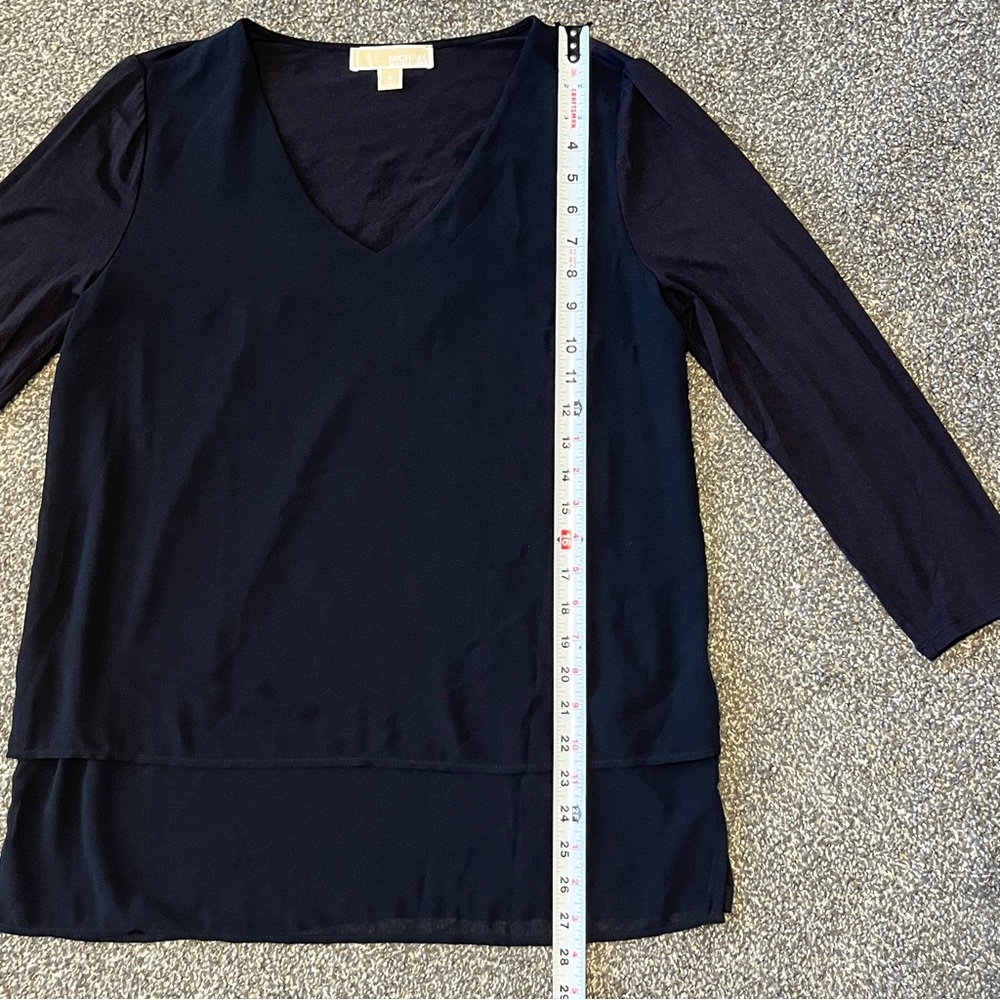 Michael Kors Black V-Neck Long Sleeve Tunic Blouse - Picture 5 of 8